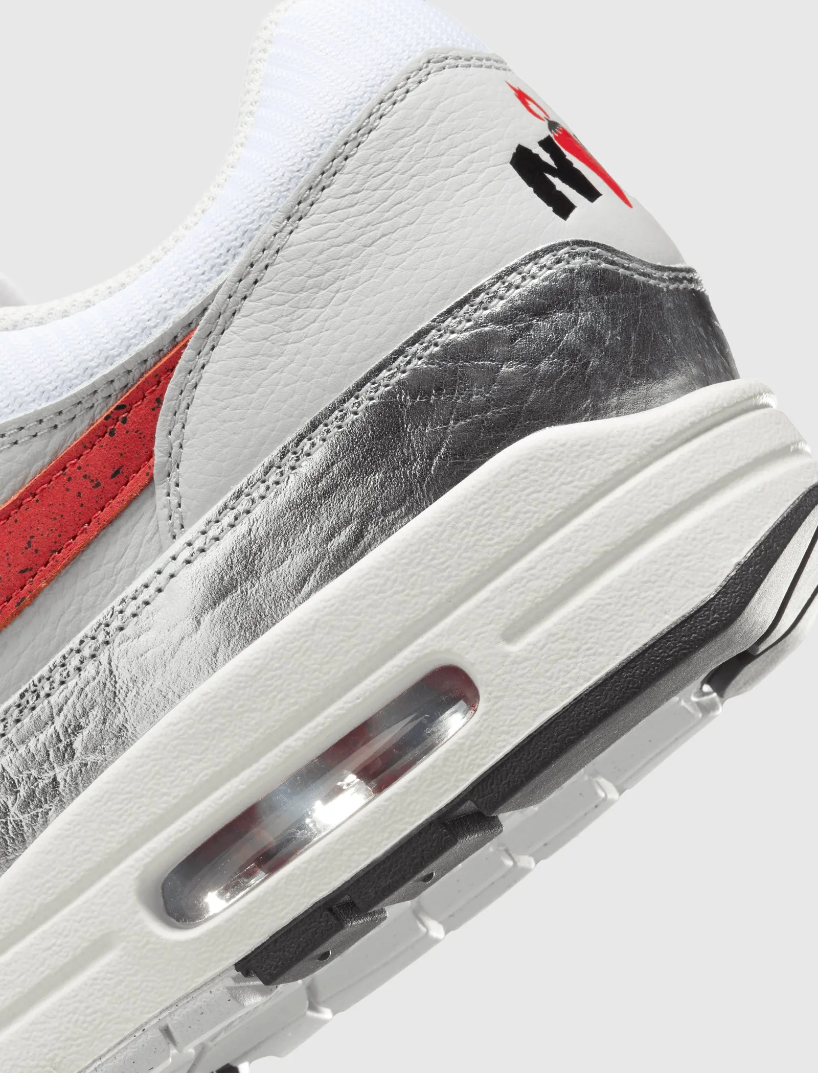 AIR MAX 1 PRM "WHITE/CHILE RED-METALLIC SILVER"