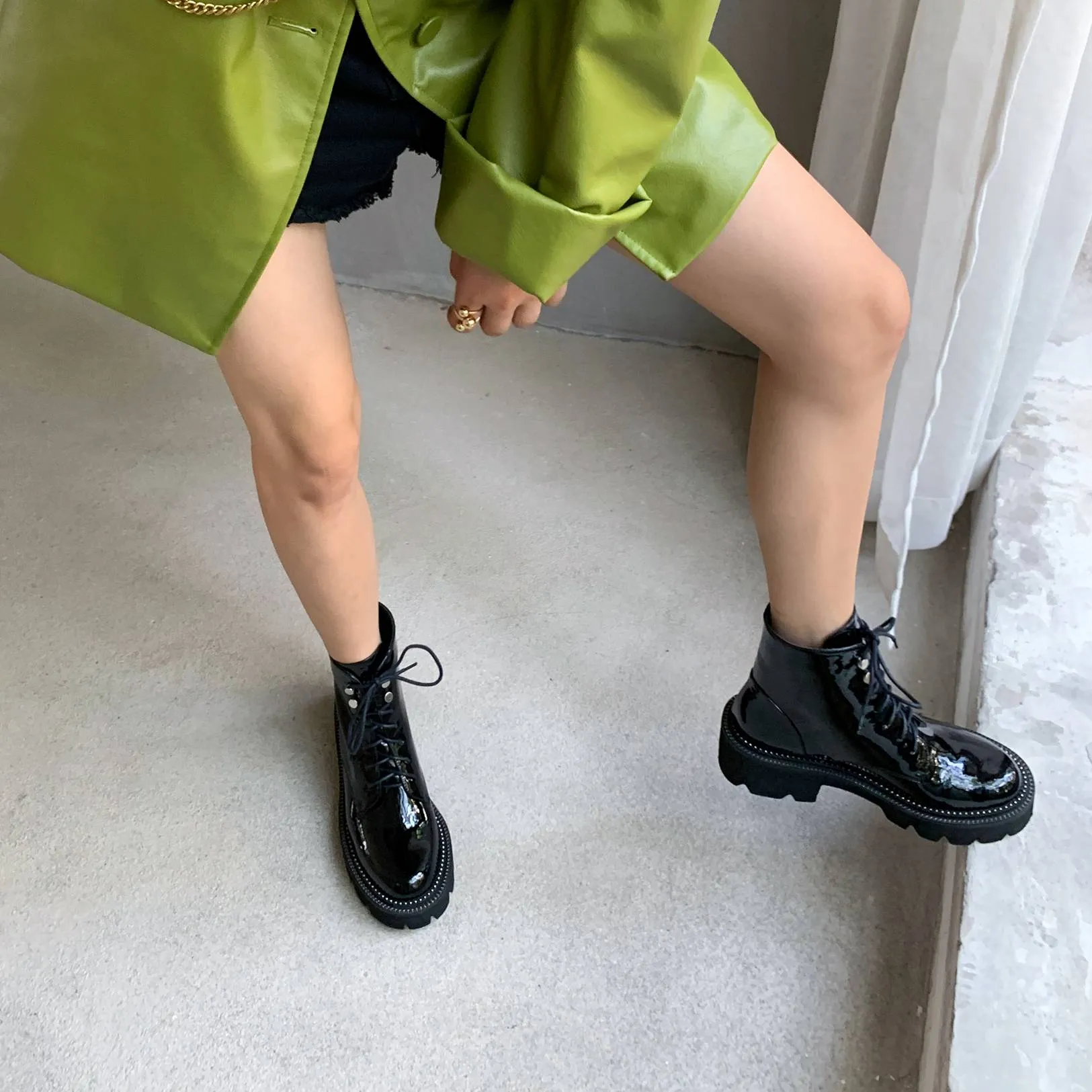 Amozae-Krazing Pot cow leather brand European thick high heels motorcycles winter shoes plus size rivets keep warm rock ankle boots l95