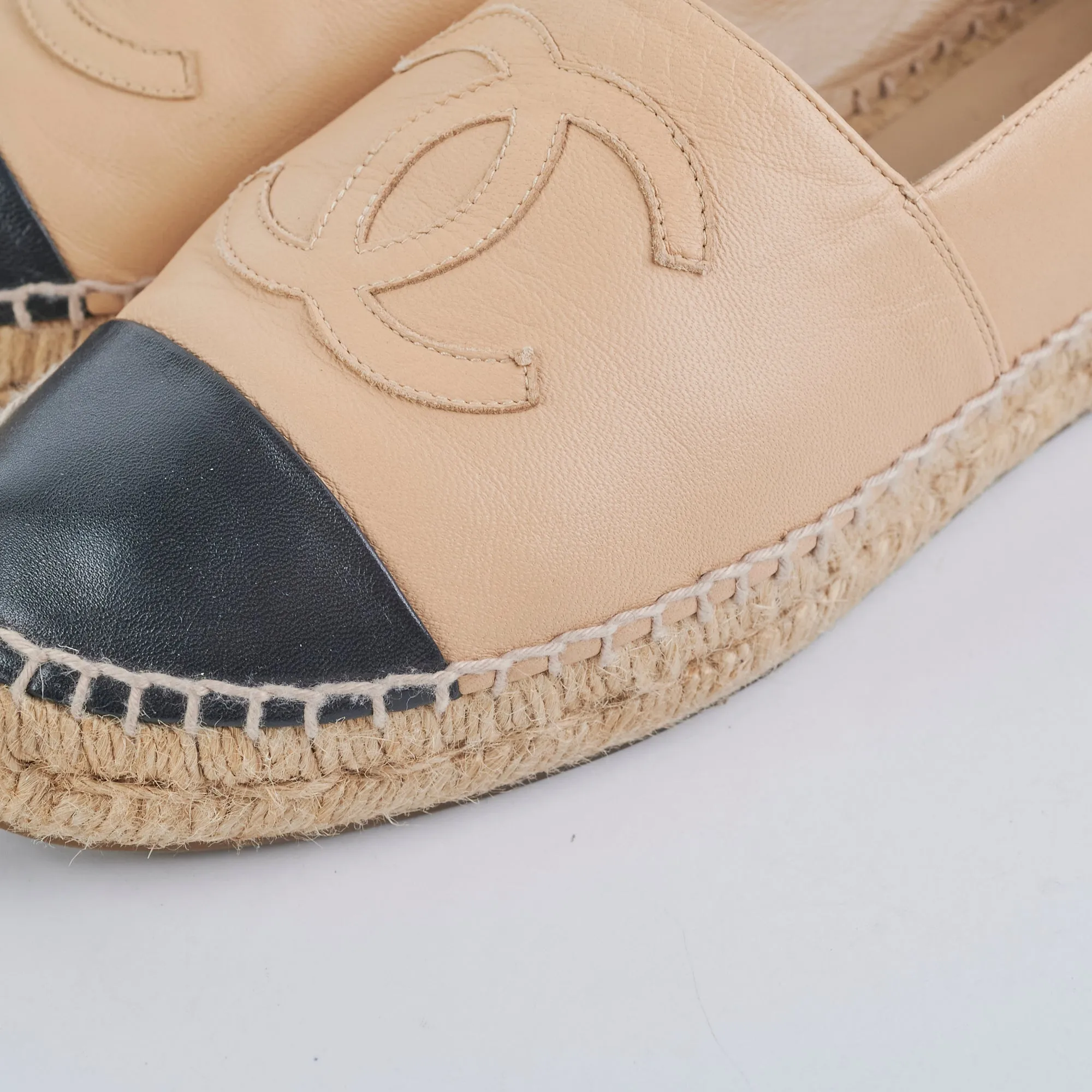 Chanel Espadrilles Beige Size 39