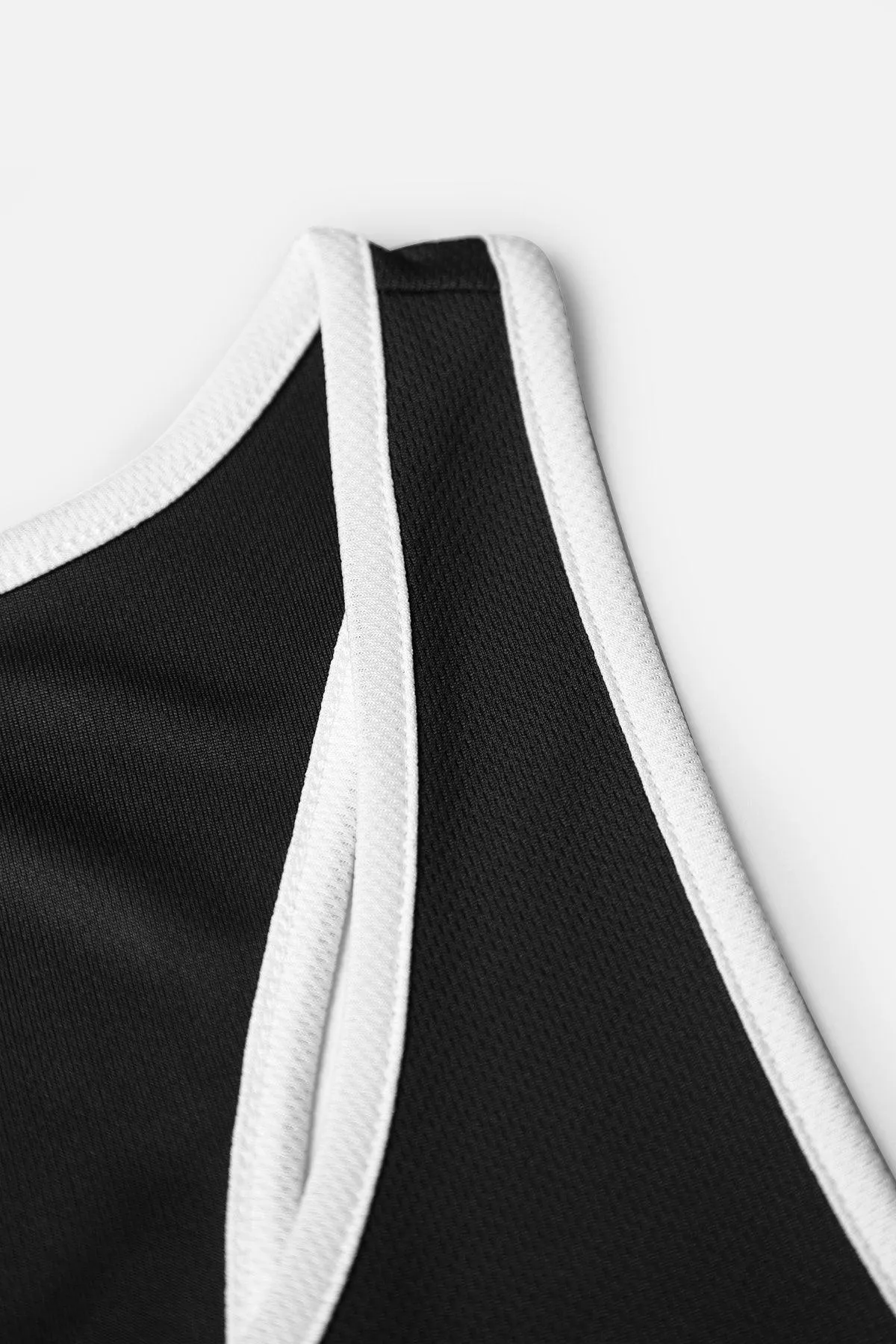 Fast-Dry Workout Stringer - Black & White