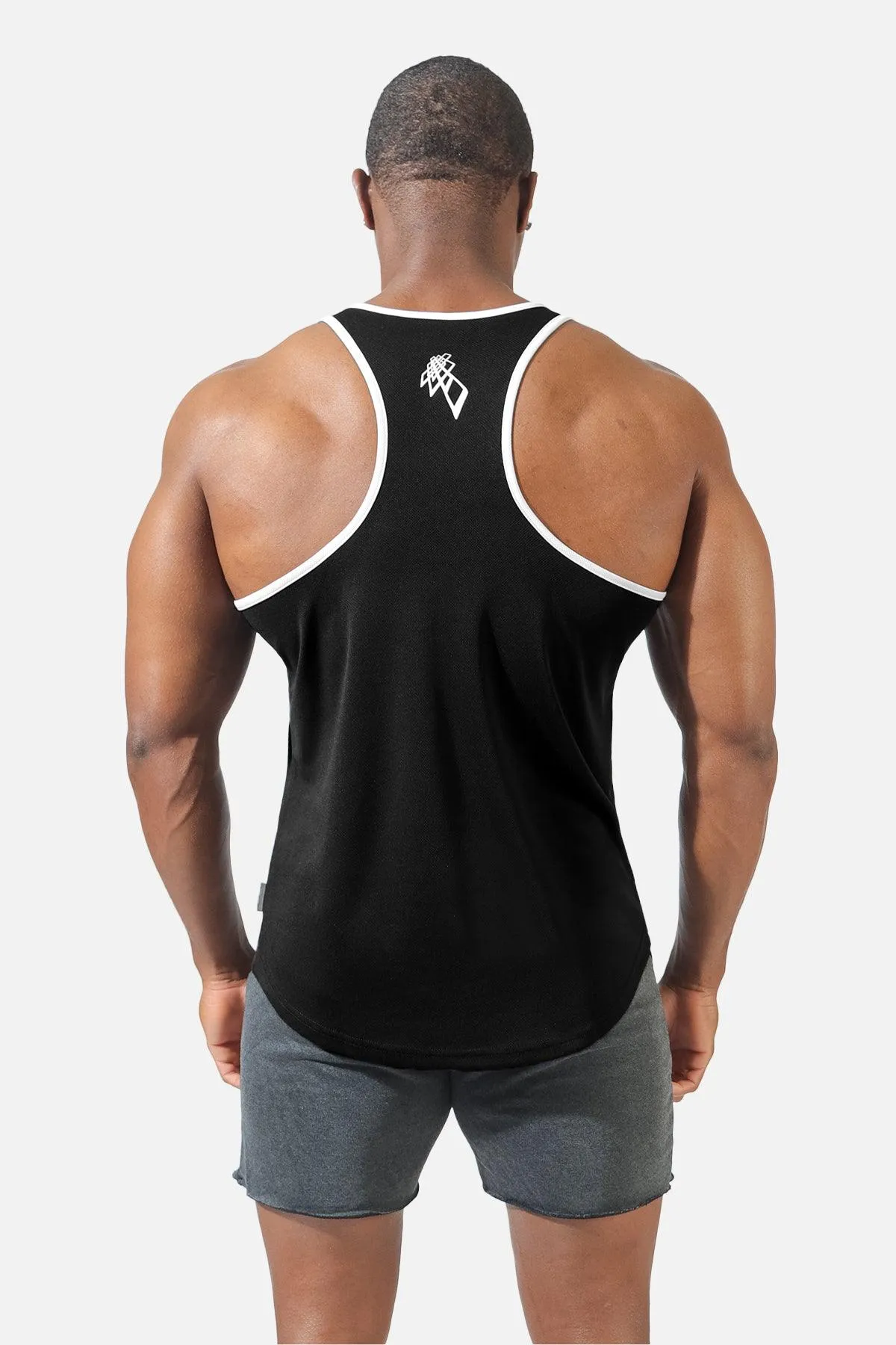 Fast-Dry Workout Stringer - Black & White