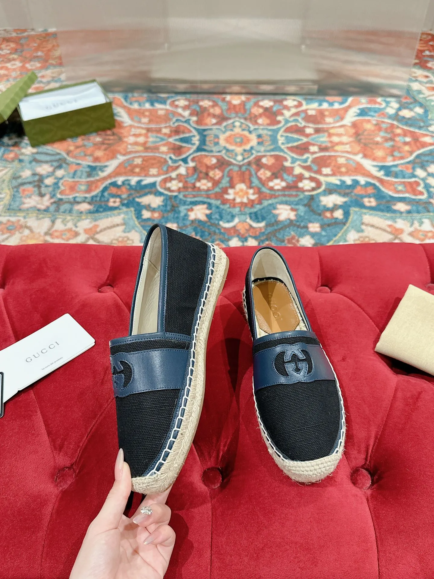 GG ESPADRILLES SLIP - ON BLACK CANVAS