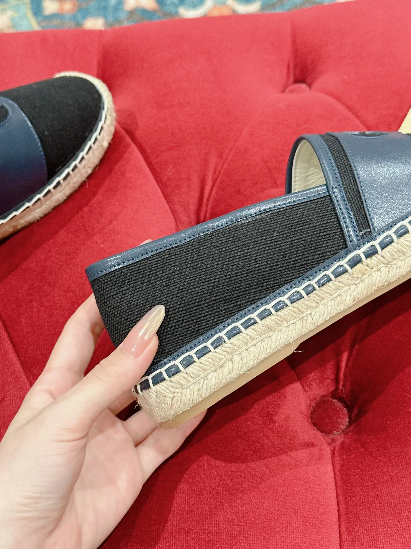 GG ESPADRILLES SLIP - ON BLACK CANVAS