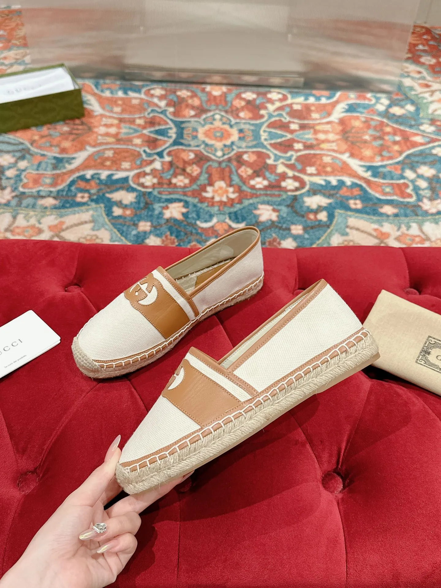 GG ESPADRILLES SLIP - ON WHITE CANVAS