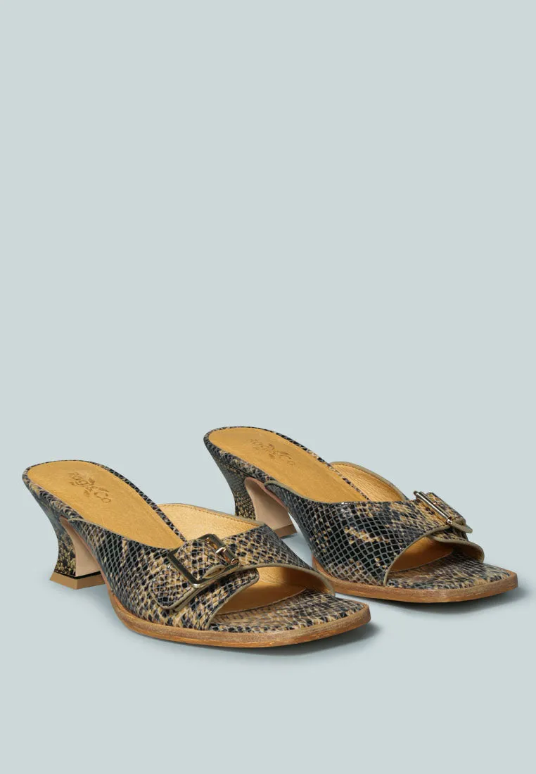 GOMEZ-ART-NOUVEAU Leather Slip-On Sandal in Animal Print