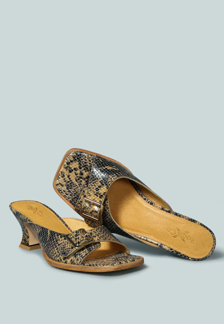 GOMEZ-ART-NOUVEAU Leather Slip-On Sandal in Animal Print