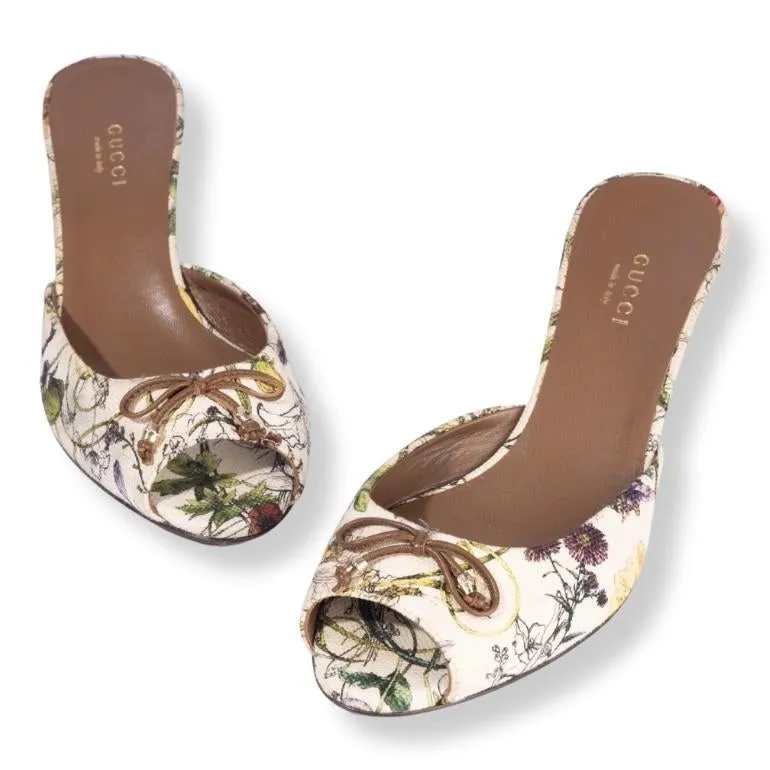 Gucci Bow Accent Floral Print Peep Toe Sandal