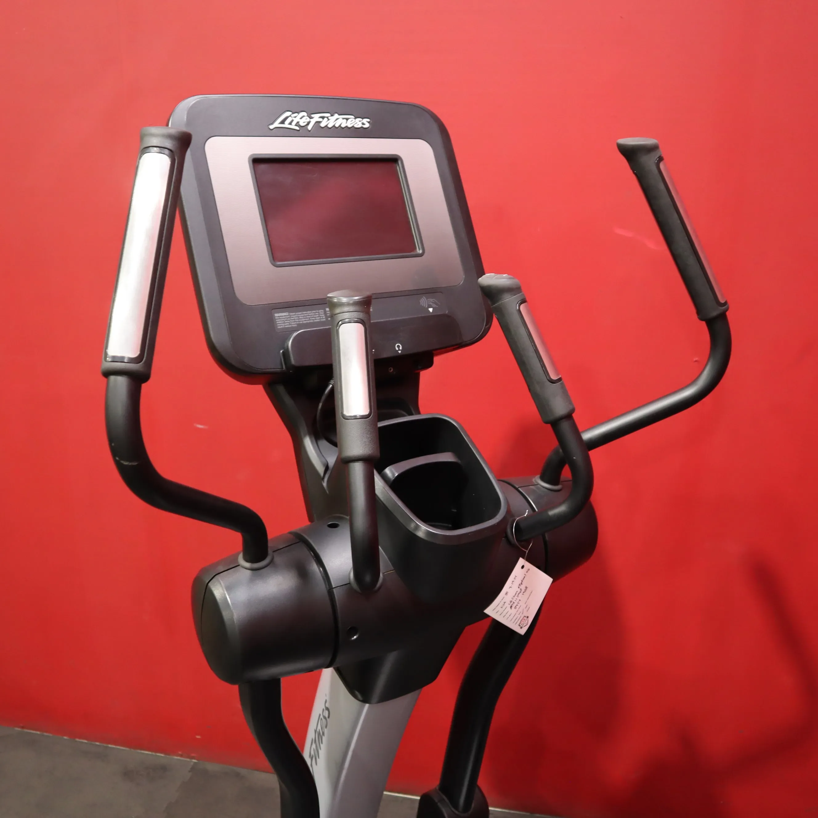 Life Fitness 95x Elliptical Trainer w/ SI Display (Refurbished)