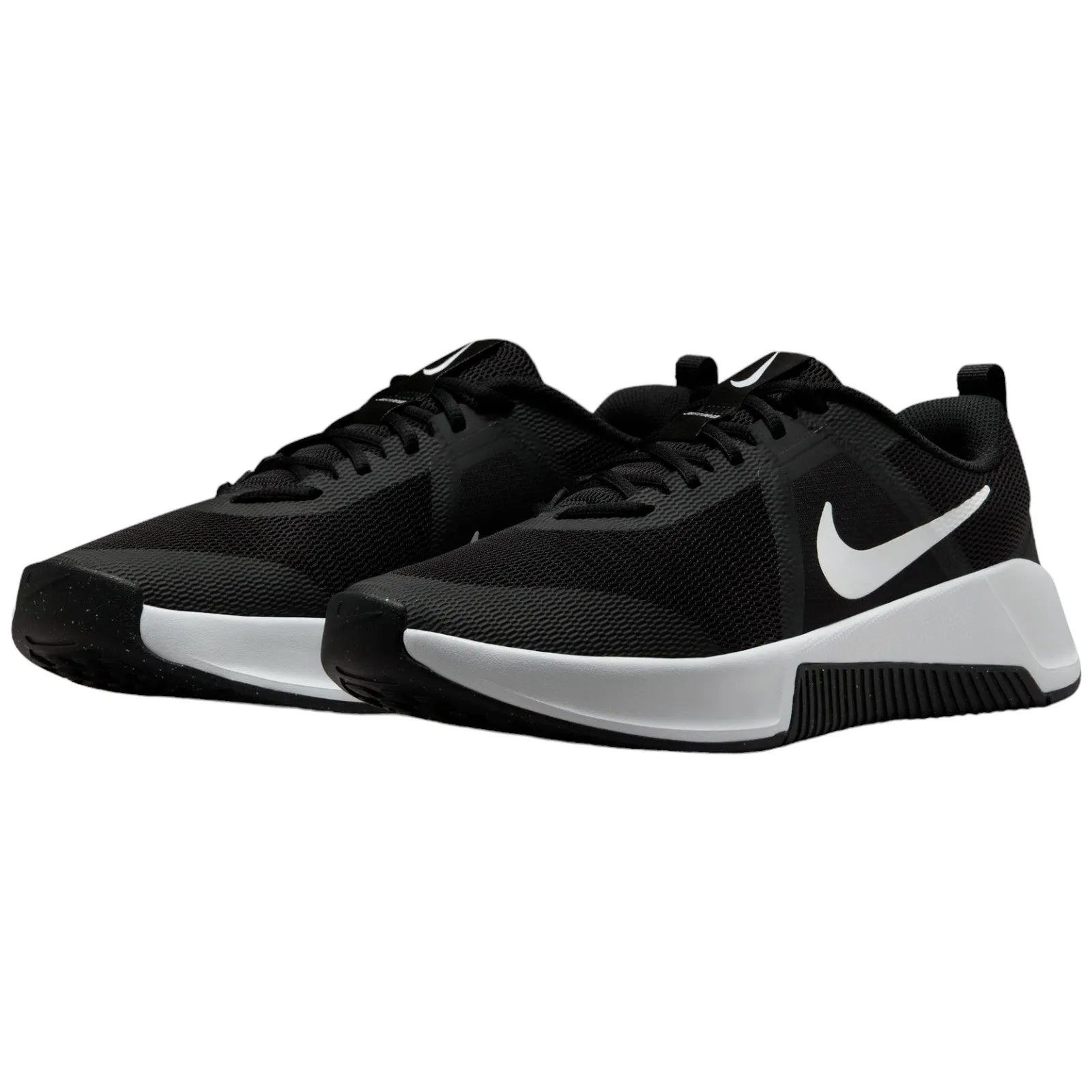 Nike MC Trainer 3 Mens Workout Shoes