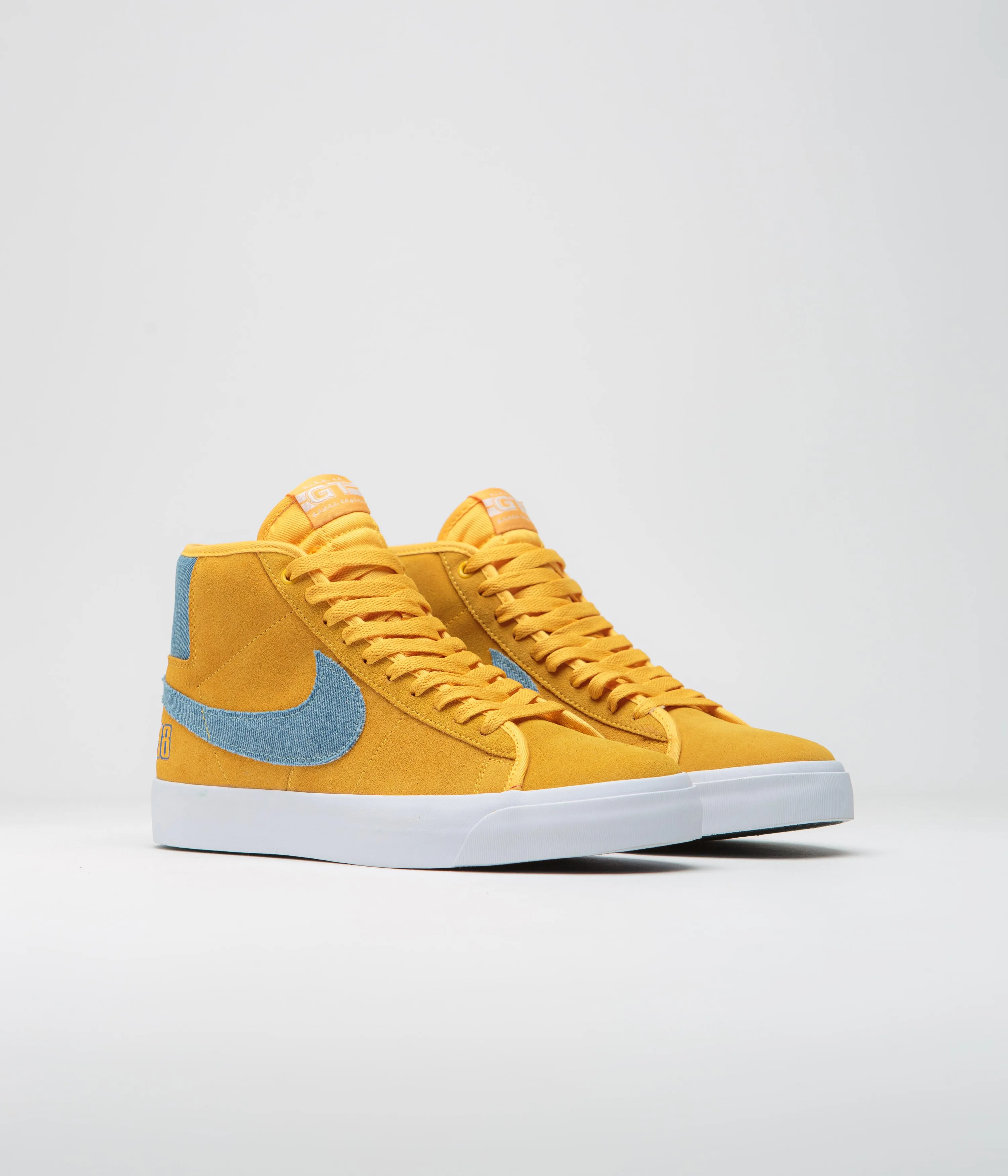 Nike SB Blazer Mid Pro GT Shoes - University Gold / Game Royal