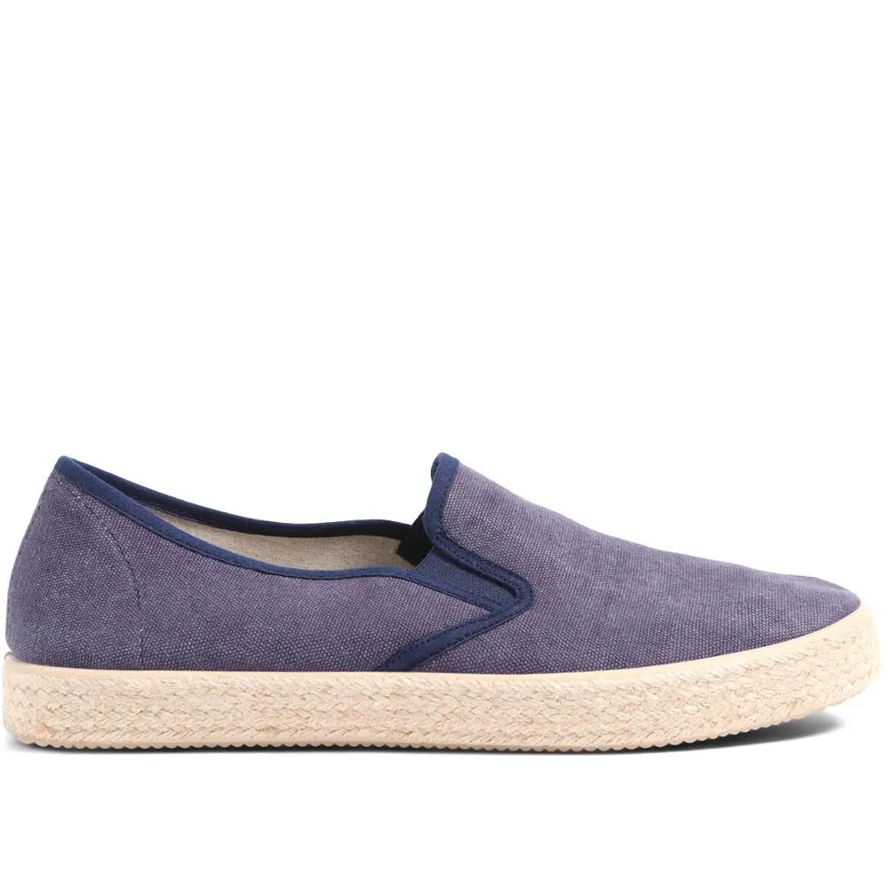 Slip-On Espadrilles - RAYLEN / 324 051